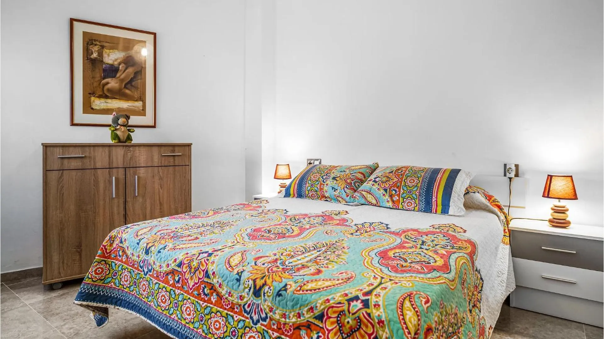 Lovely Apartment In Almunecar With Kitchen Spain